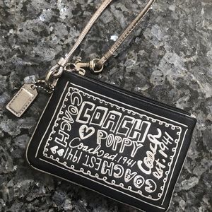 Coach Poppy wristlet